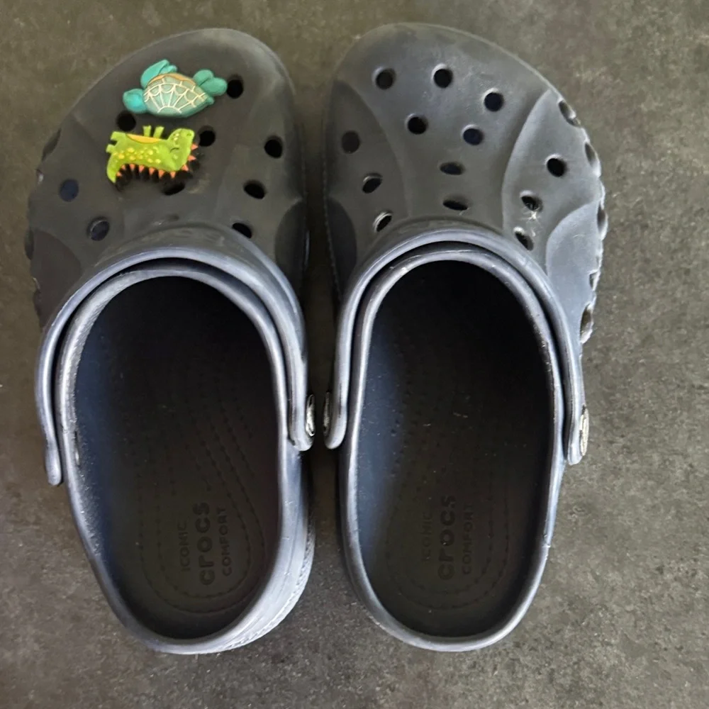 CROCS Kids Classic Clog - Dark Blue with Turtle & Dinosaur Charms